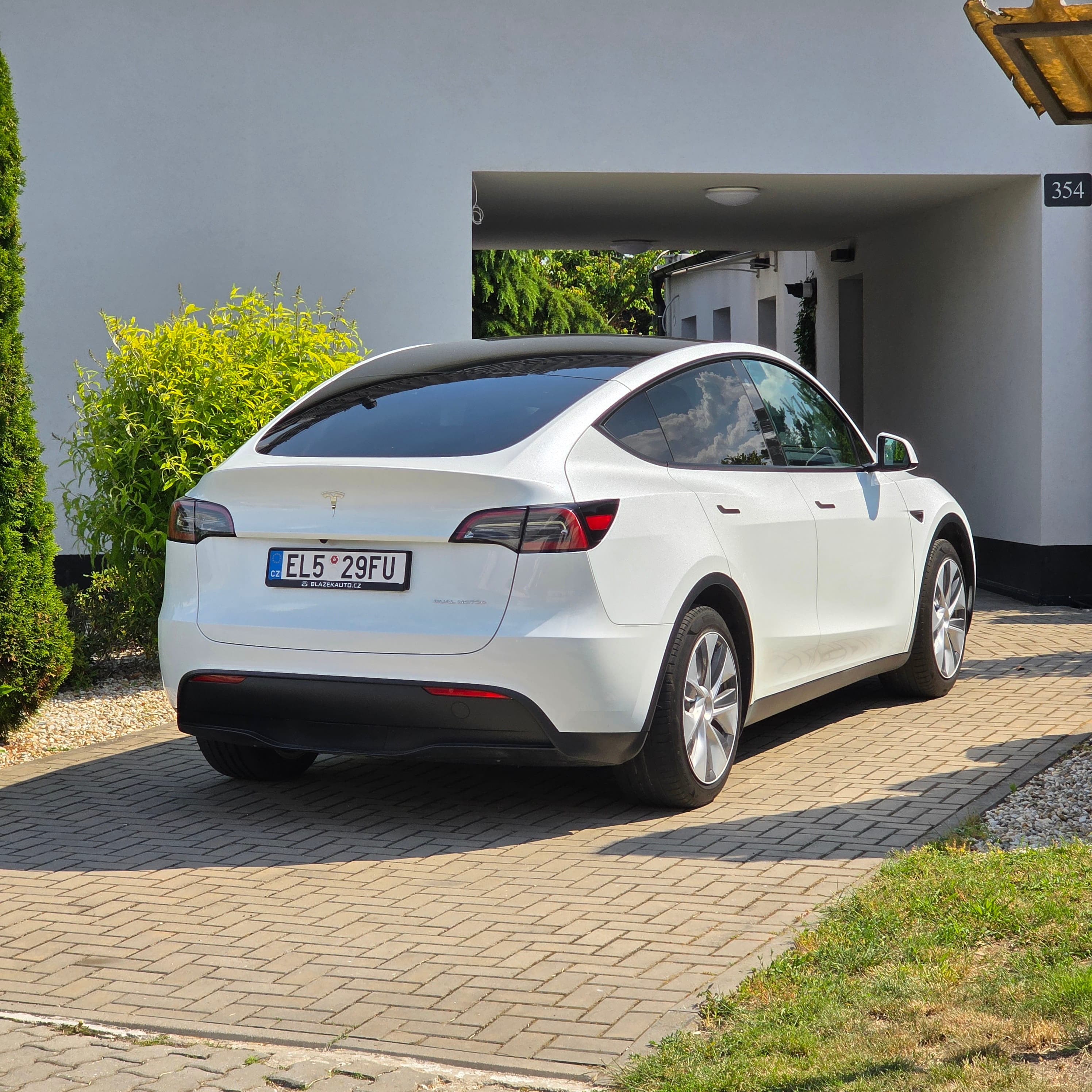 Detail vozu Tesla Model Y Long Range Dual Motor - 7
