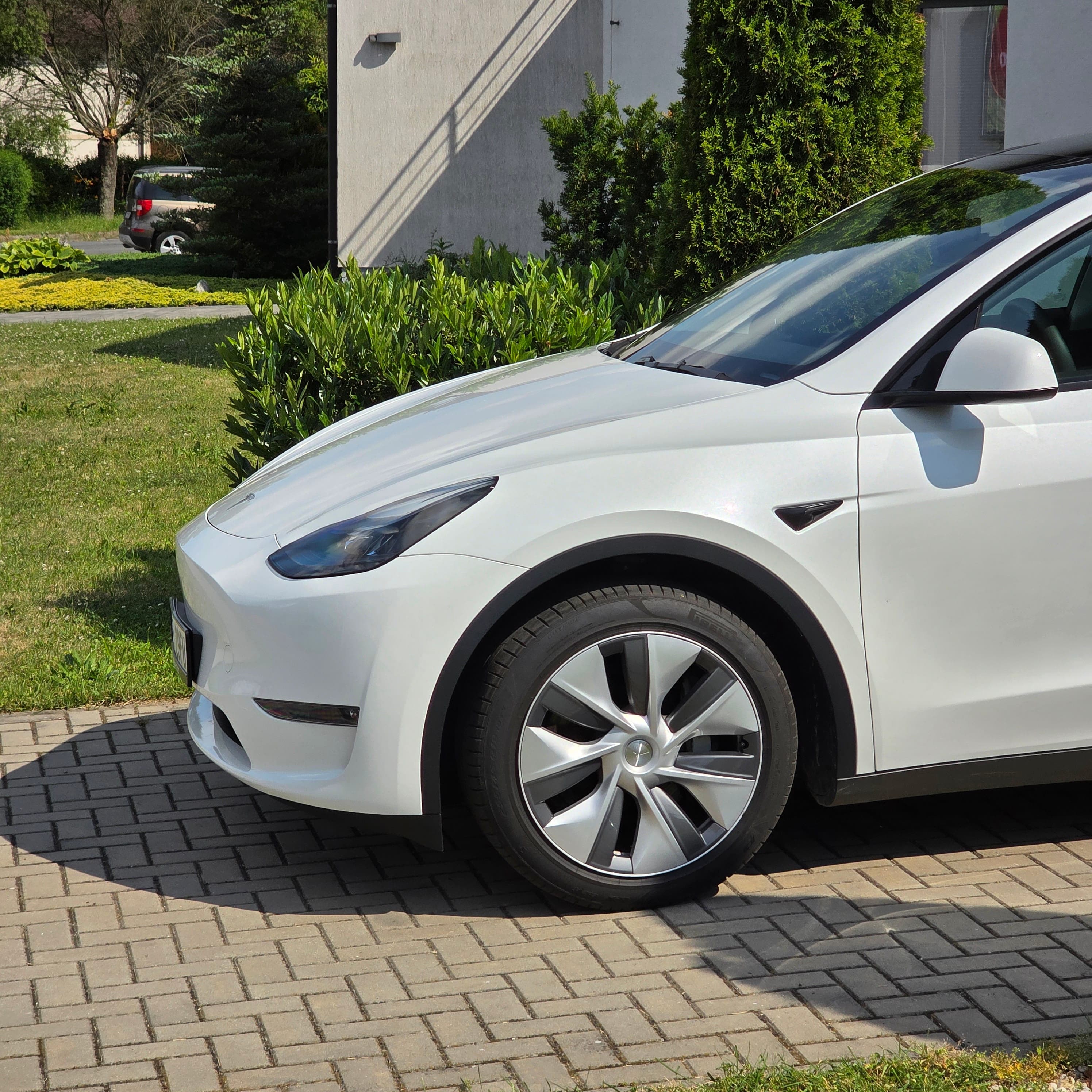 Detail vozu Tesla Model Y Long Range Dual Motor - 4