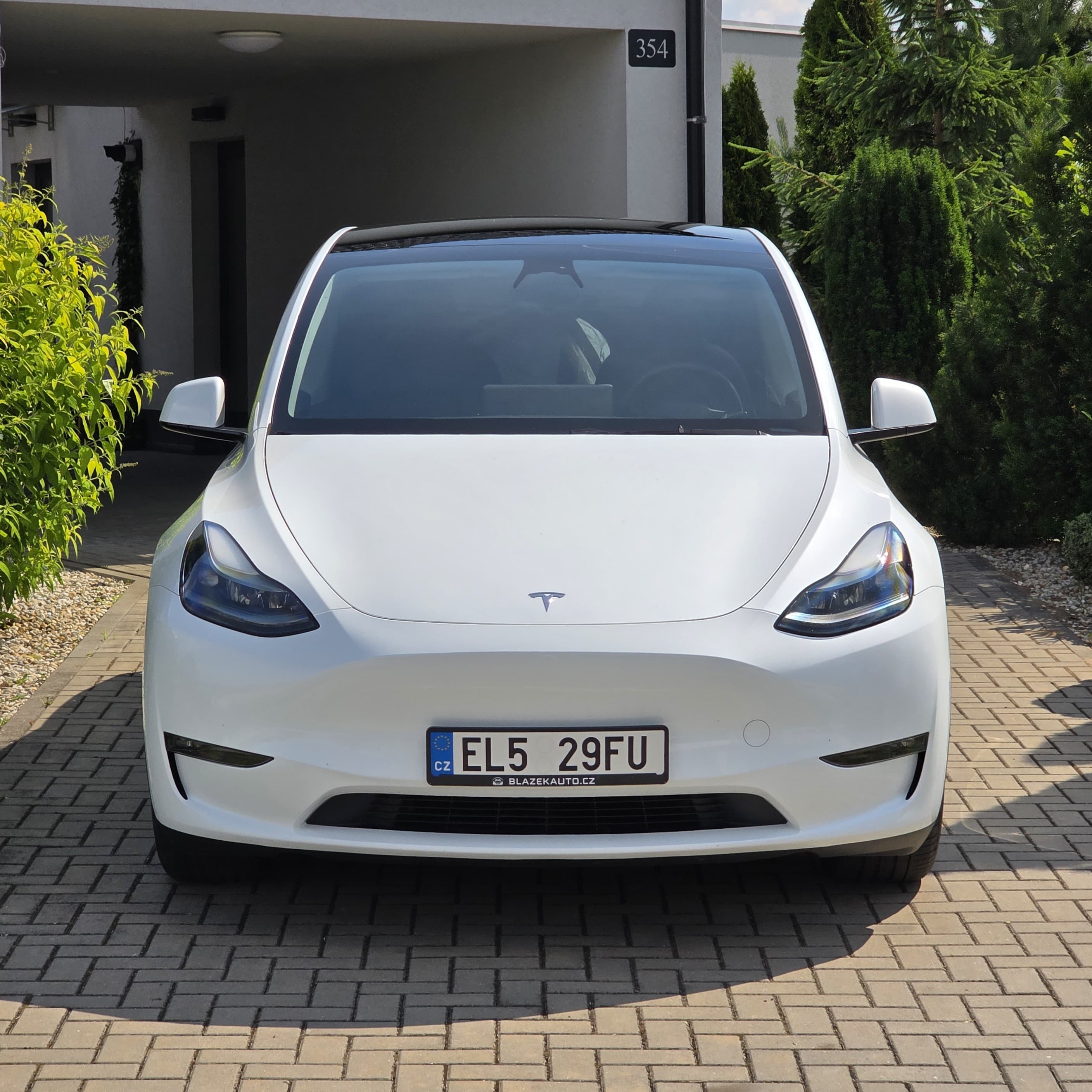 Detail vozu Tesla Model Y Long Range Dual Motor - 1