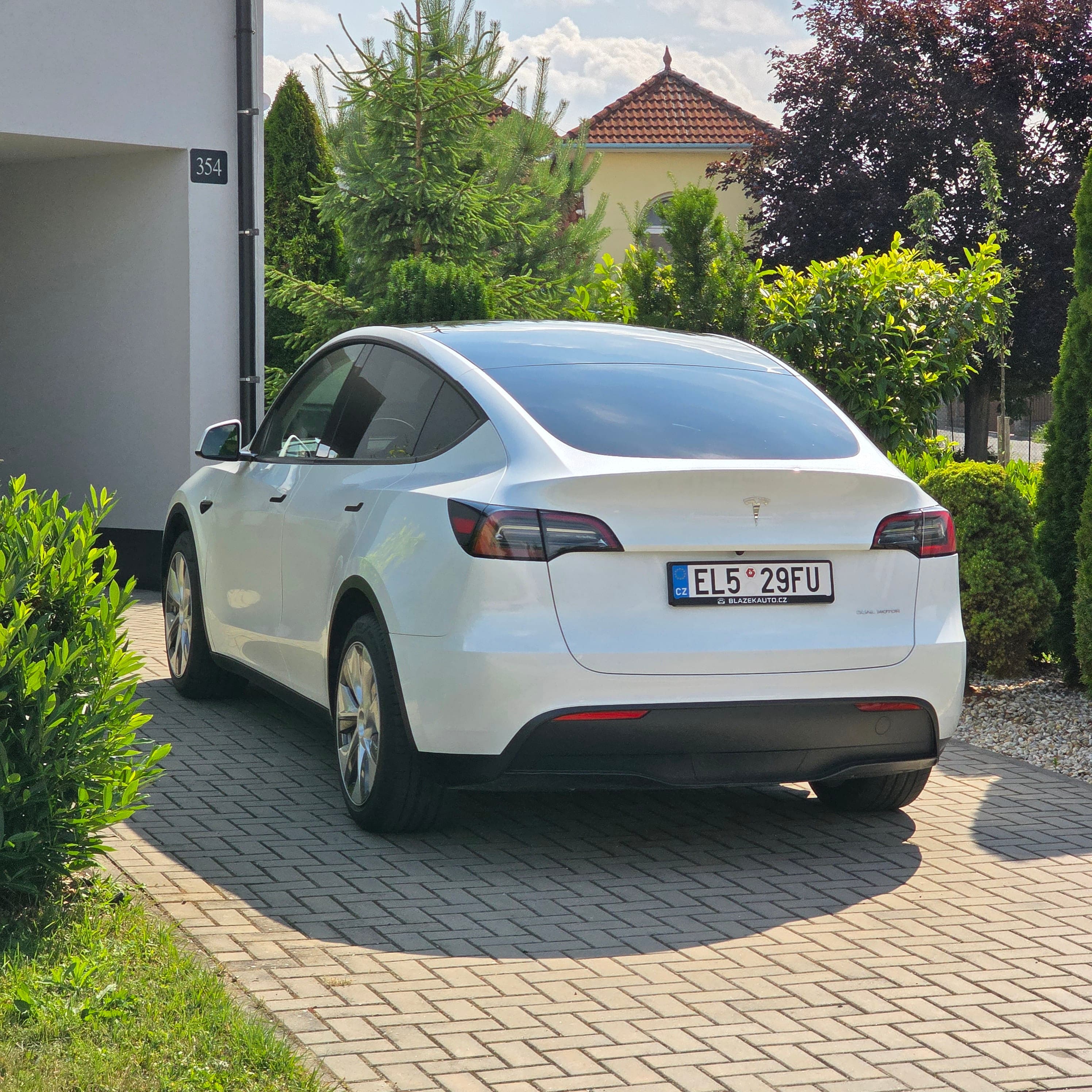 Detail vozu Tesla Model Y Long Range Dual Motor - 5