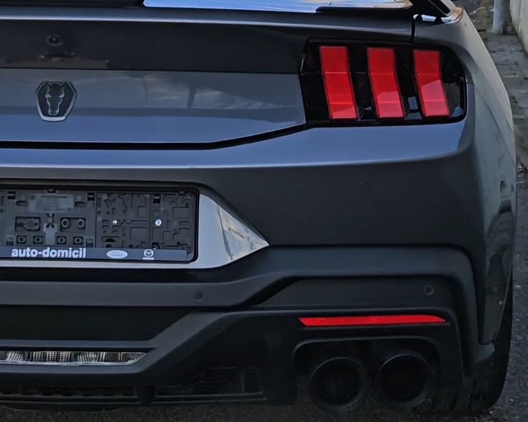 Detail vozu Ford Mustang Dark Horse 5.0 - 10