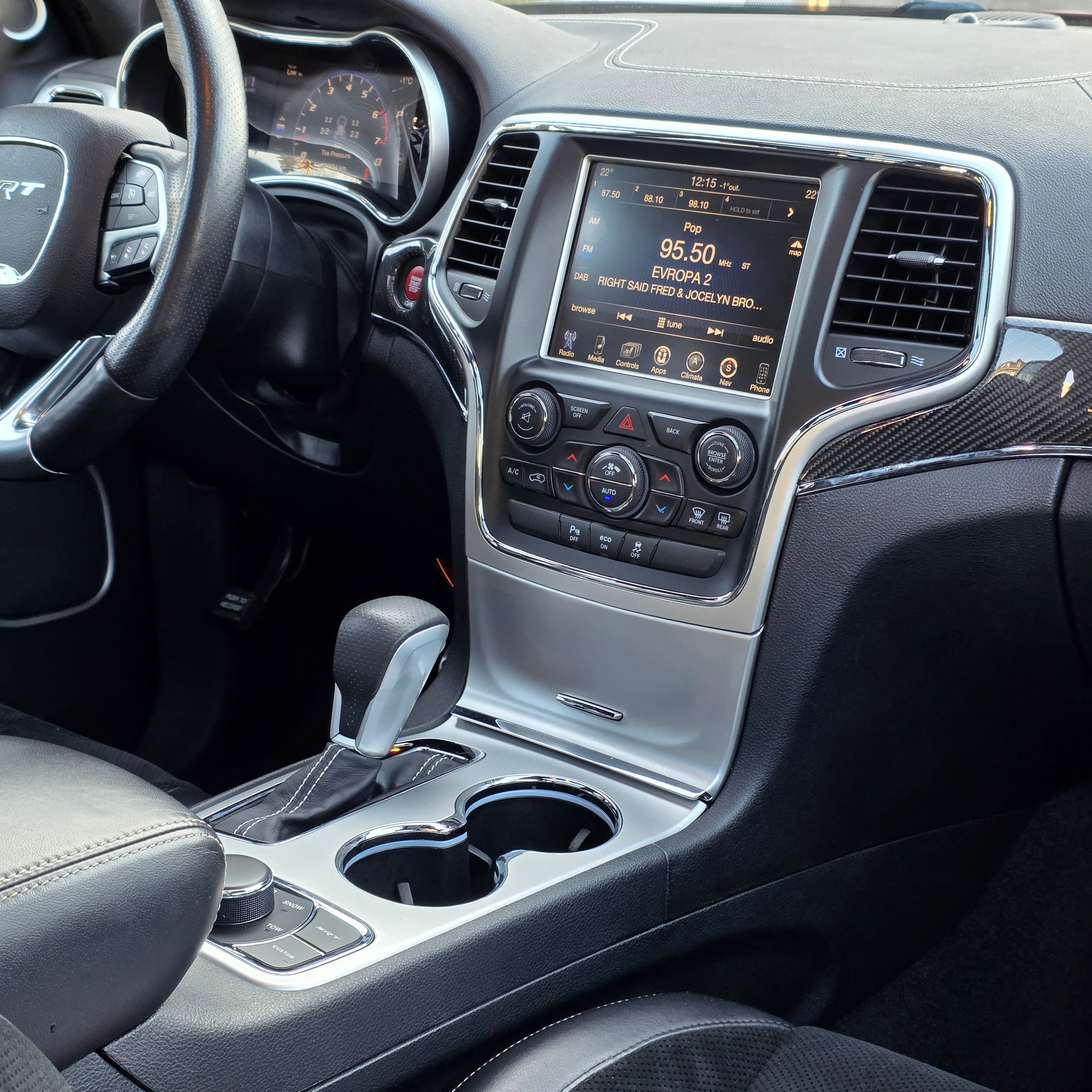 Detail vozu Jeep Grand Cherokee SRT V8 - 8