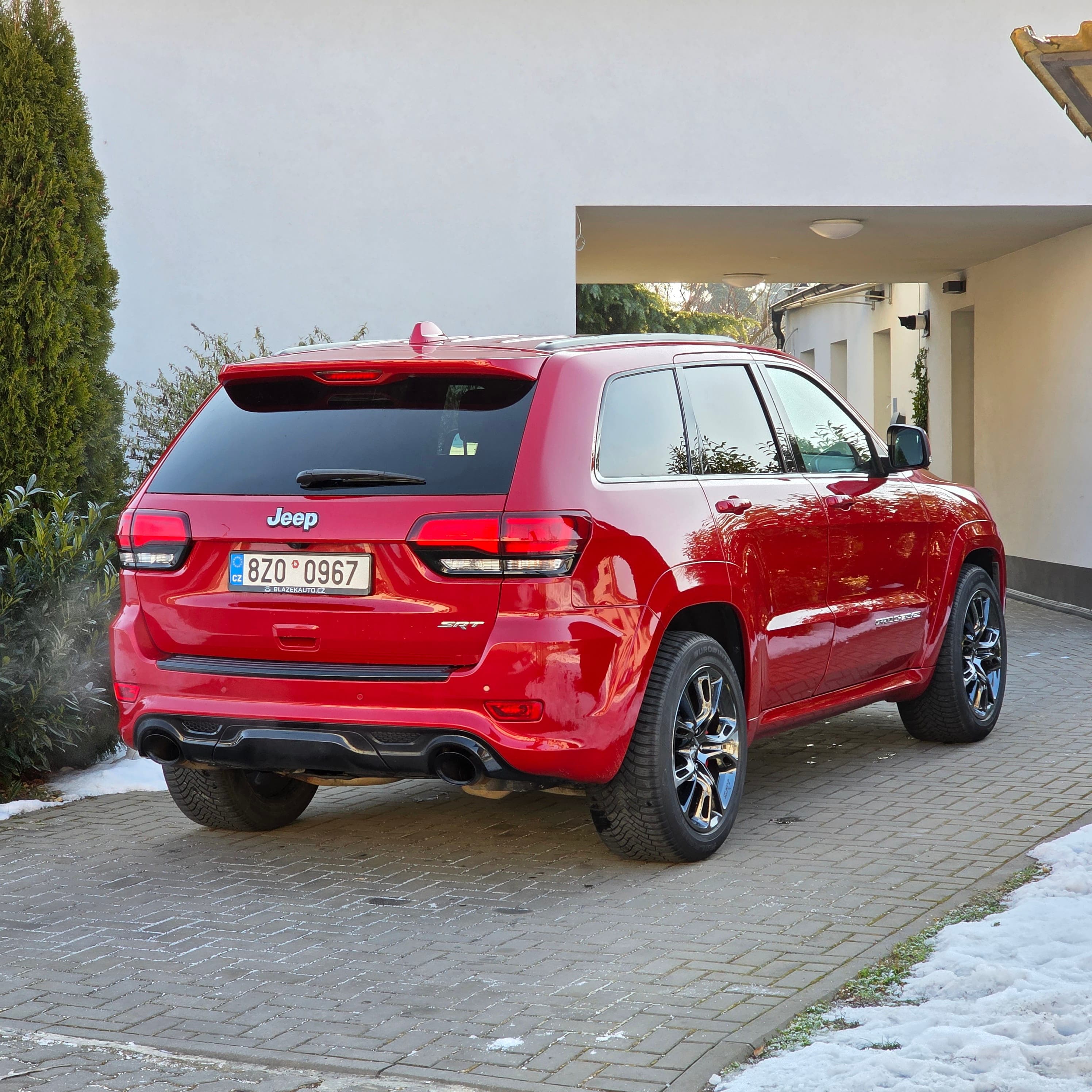 Detail vozu Jeep Grand Cherokee SRT V8 - 13