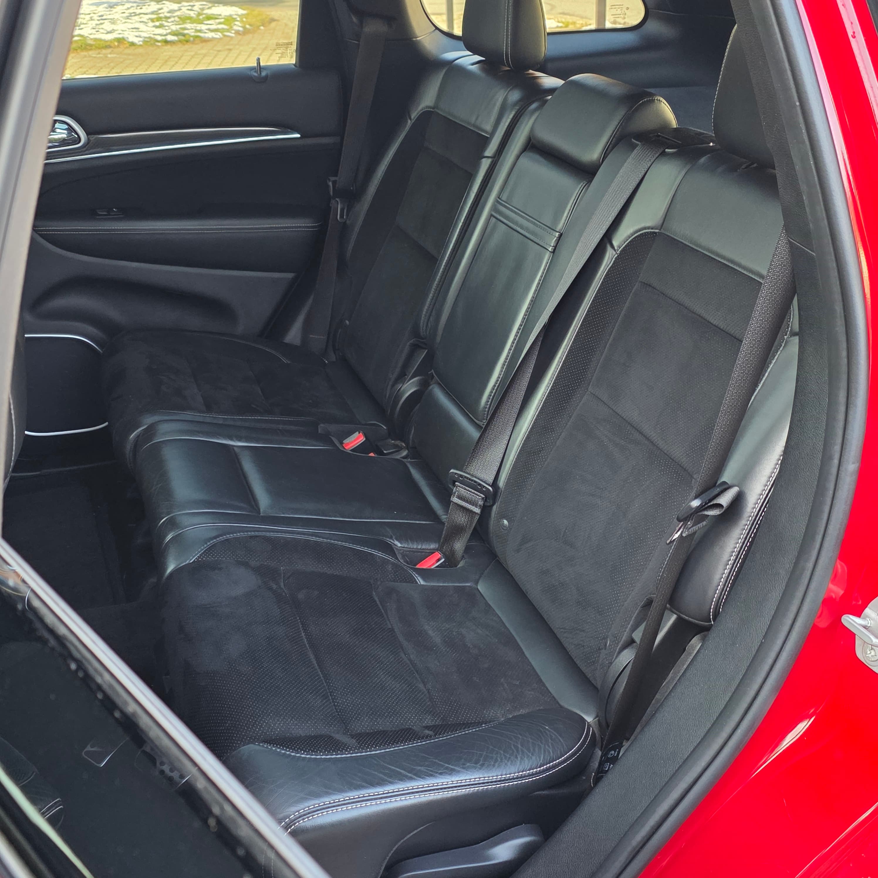 Detail vozu Jeep Grand Cherokee SRT V8 - 12