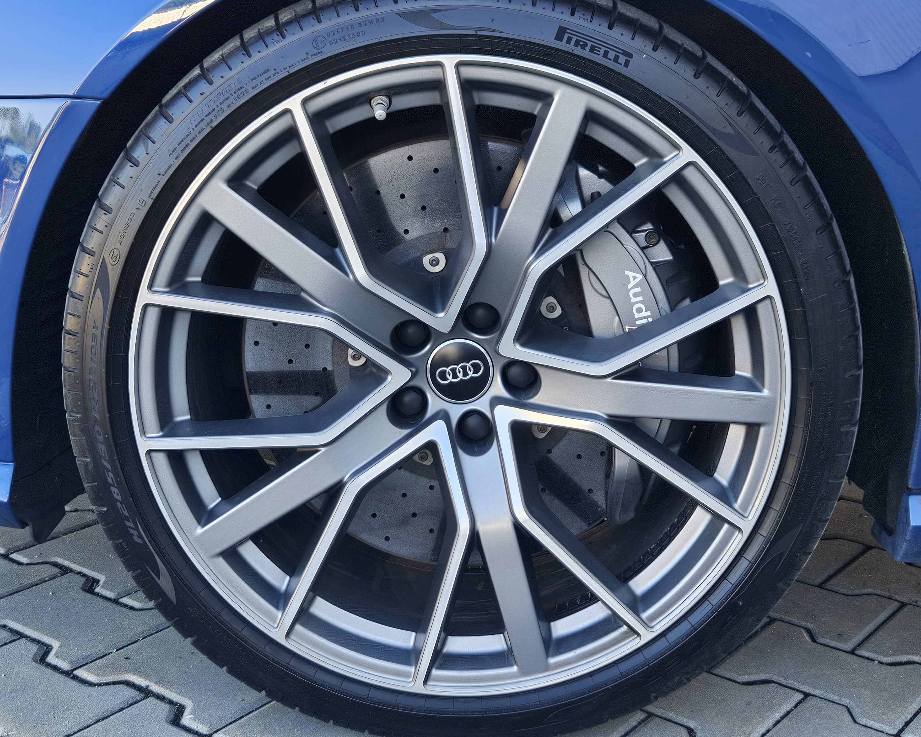 Detail vozu Audi RS6 Performance - 8