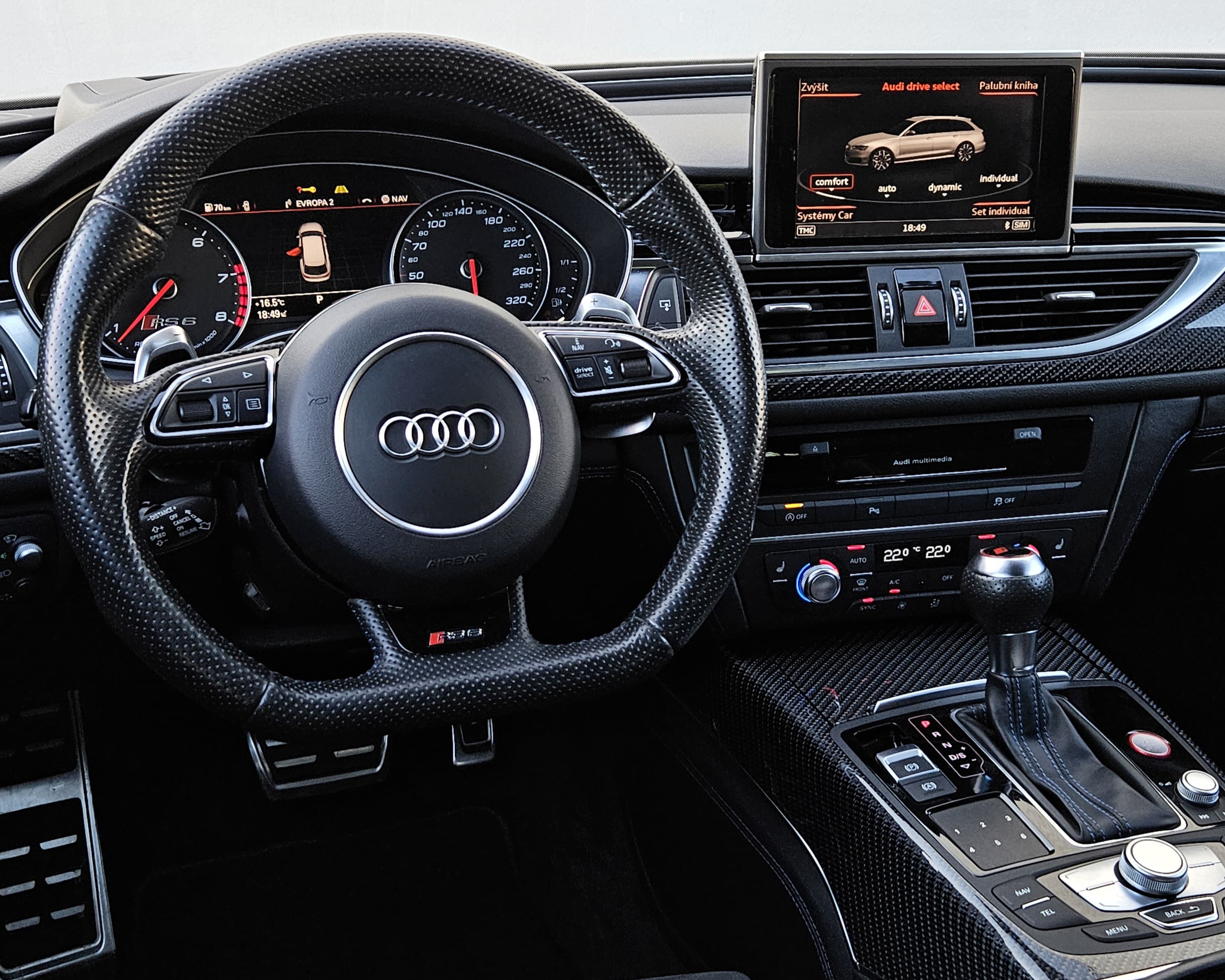 Detail vozu Audi RS6 Performance - 9