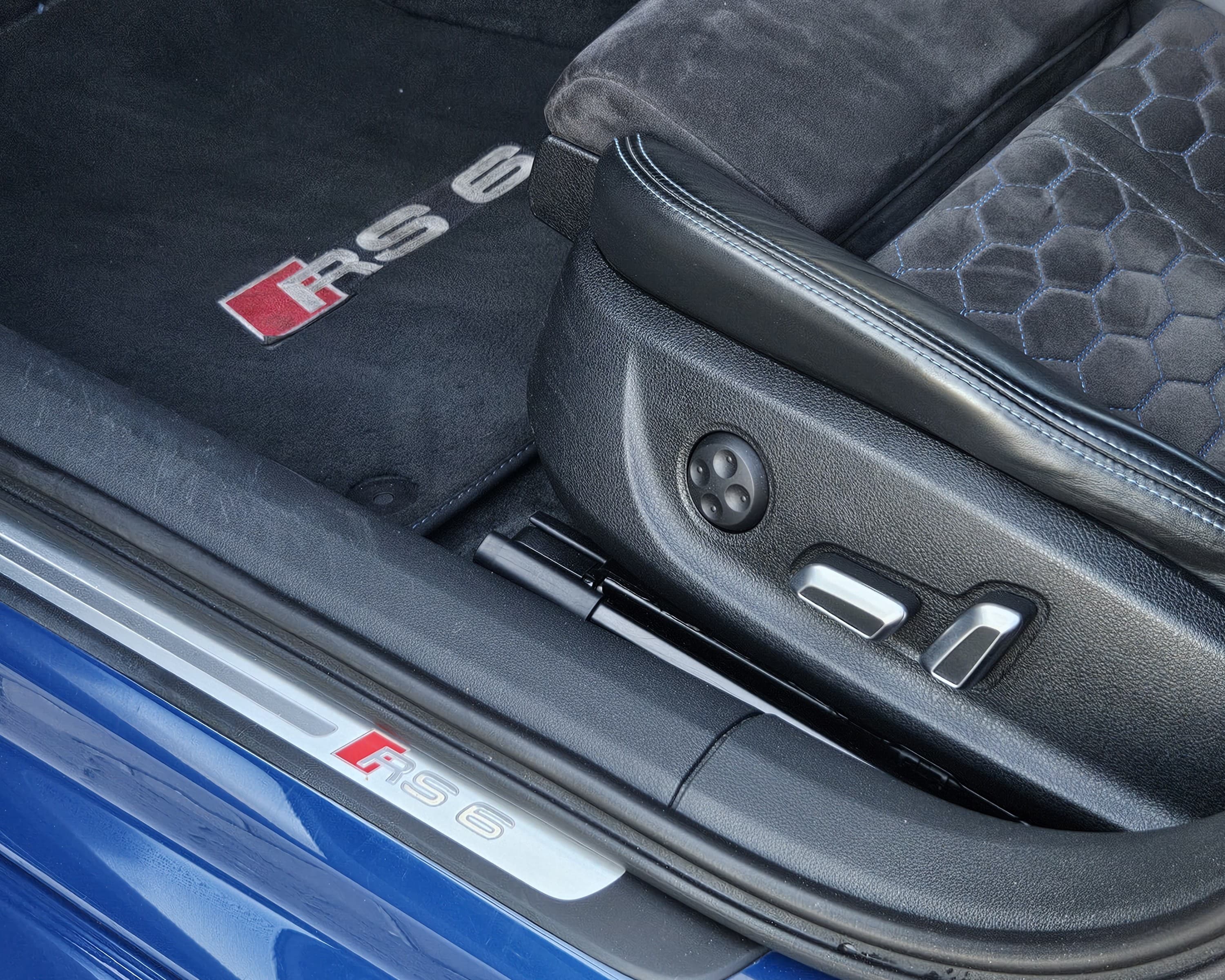 Detail vozu Audi RS6 Performance - 11