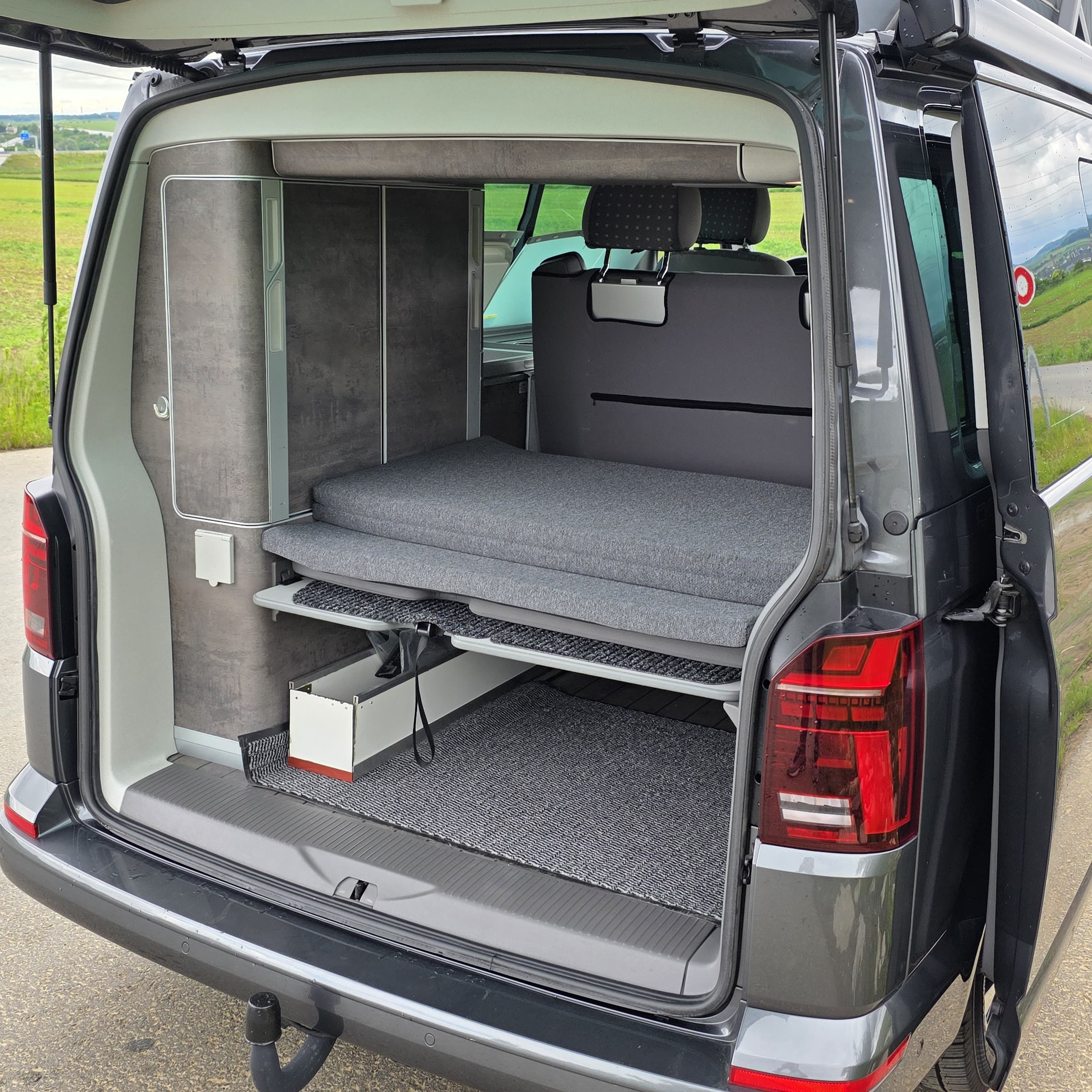 Detail vozu Volkswagen California - 9