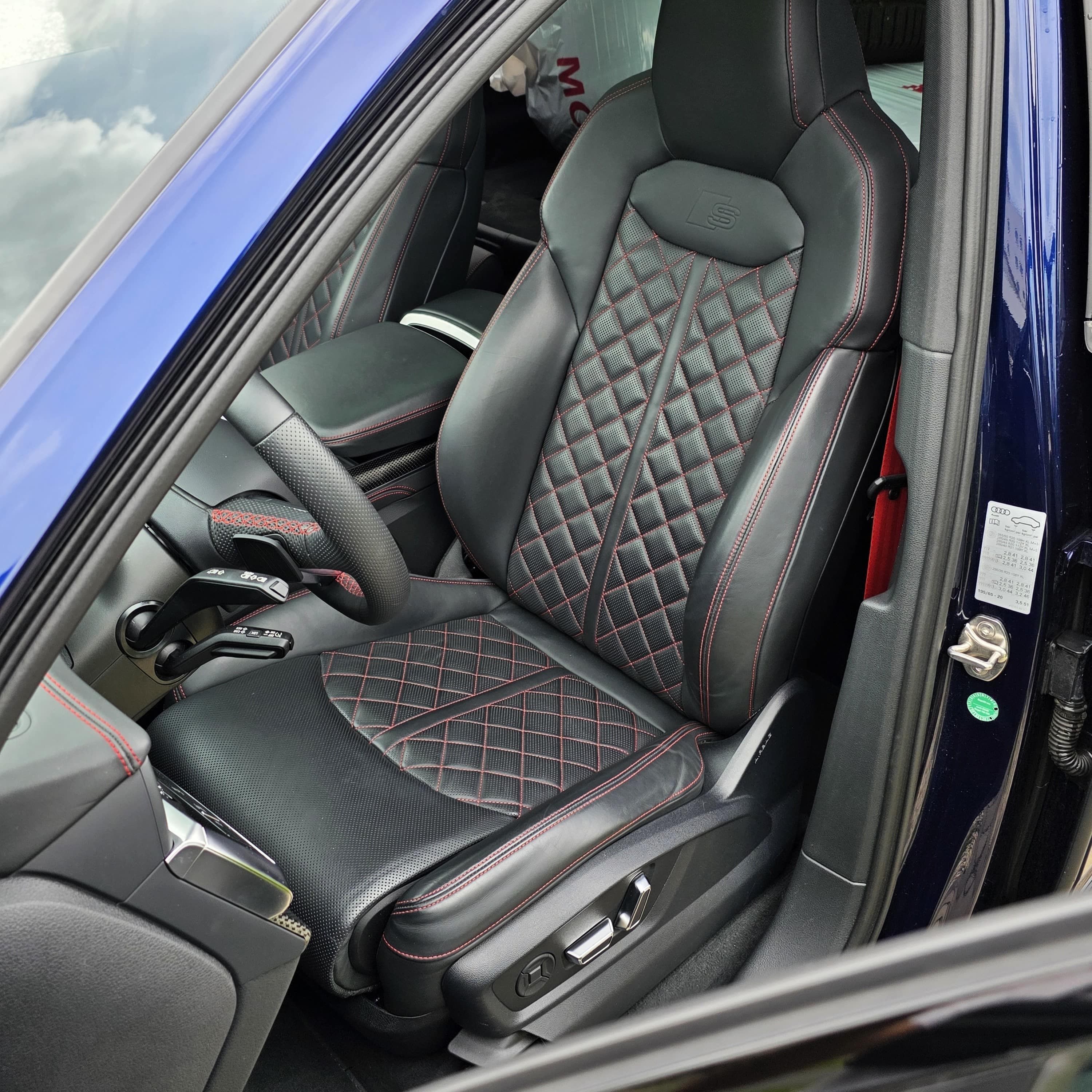 Detail vozu Audi SQ7 TFSI Competition - 9